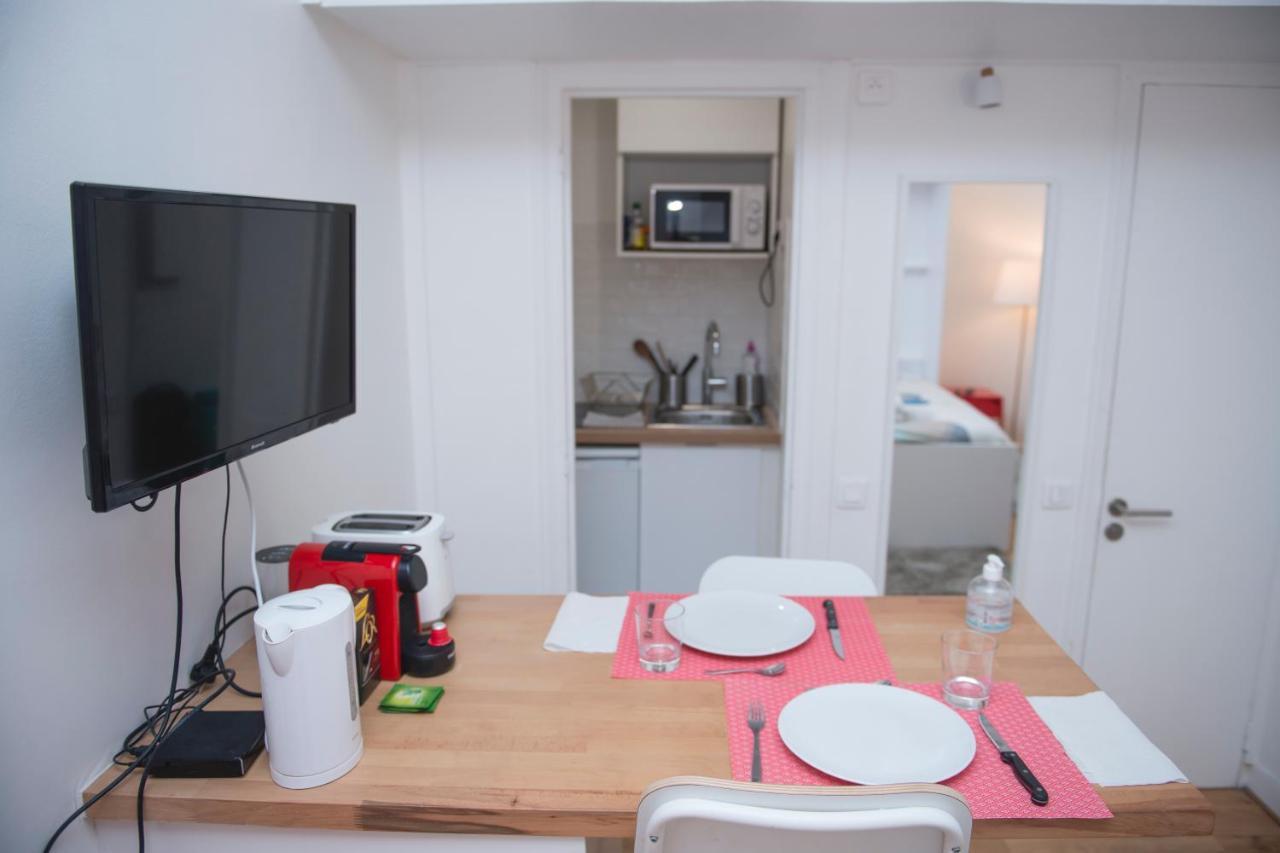 Appartement Alerte bien rare ! Studio avec terrasse à Paris Extérieur photo